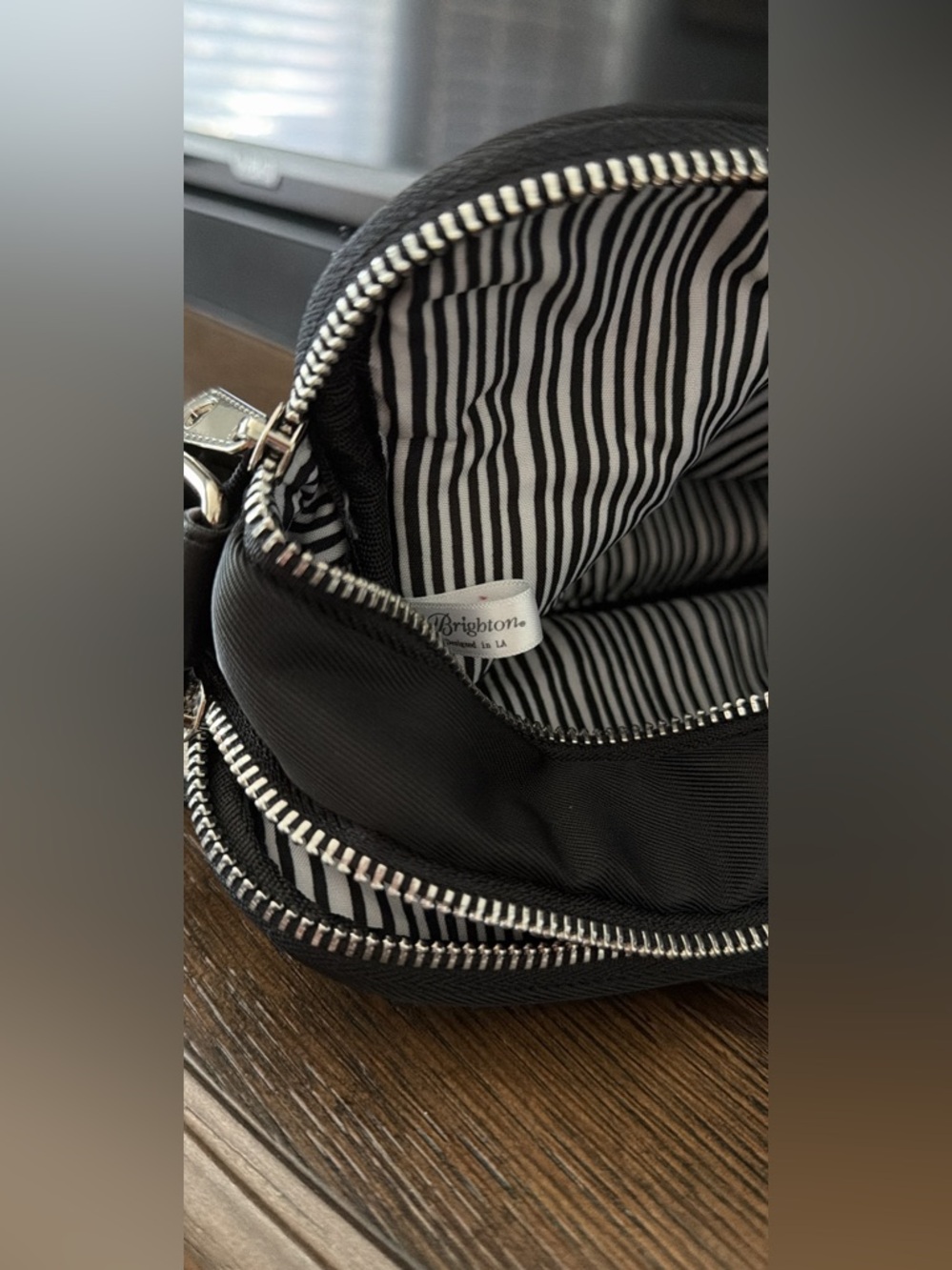 Brighton Love Essentials Crossbody Bag with Heart Strap, new without tags - Picture 7 of 11